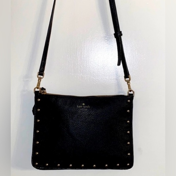 kate spade Handbags - Kate Spade On Purpose Pebbled Leather Crossbody Bag